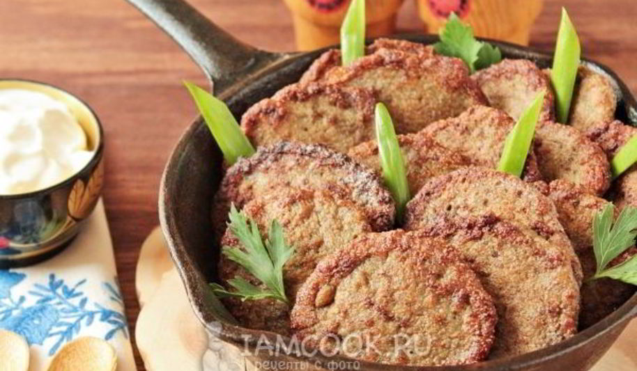 Рецепт печеночные оладьи с манкой