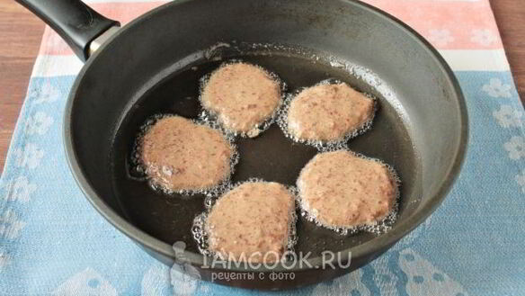 ШАГ 7. печеночные оладьи с манкой