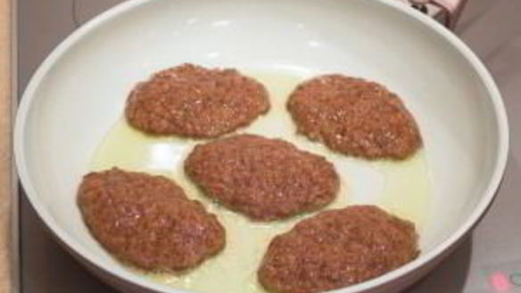 ШАГ 9. печеночные оладьи