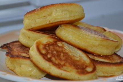 Пышные оладьи на дрожжах