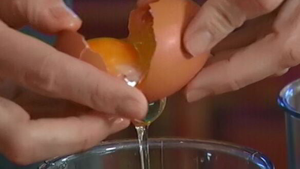 ШАГ 2. творожные оладьи с ягодами