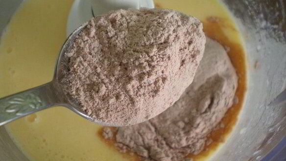 ШАГ 5. вдвойне шоколадные оладьи