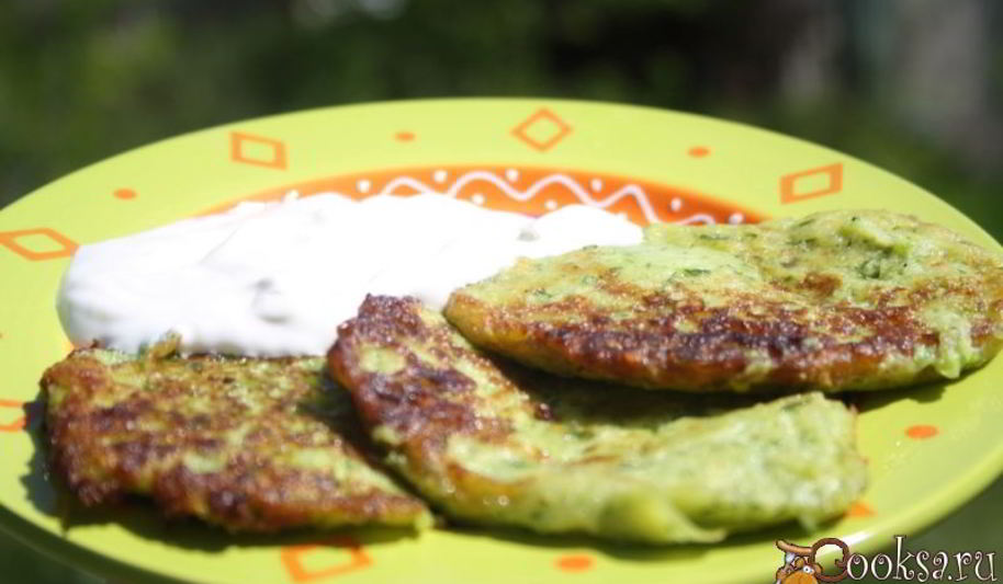 Рецепт весенние кабачковые оладьи с сыром сулугуни самые любимые