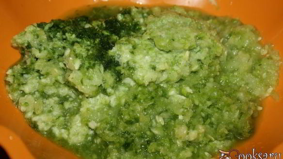 ШАГ 2. весенние кабачковые оладьи с сыром сулугуни самые любимые