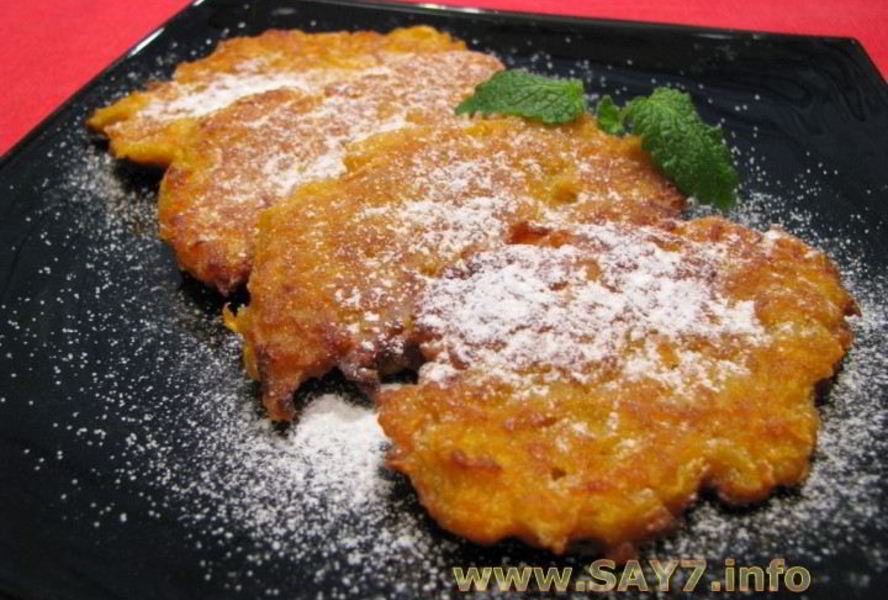 Яблочно-морковные оладьи