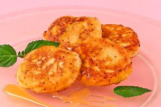 Яблочные оладьи