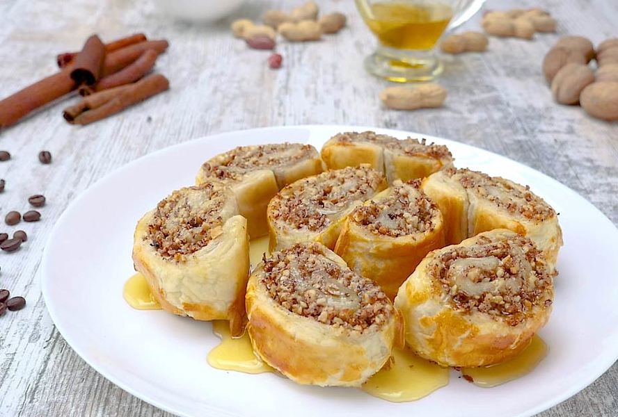 Ореховые рулетики по-египетски