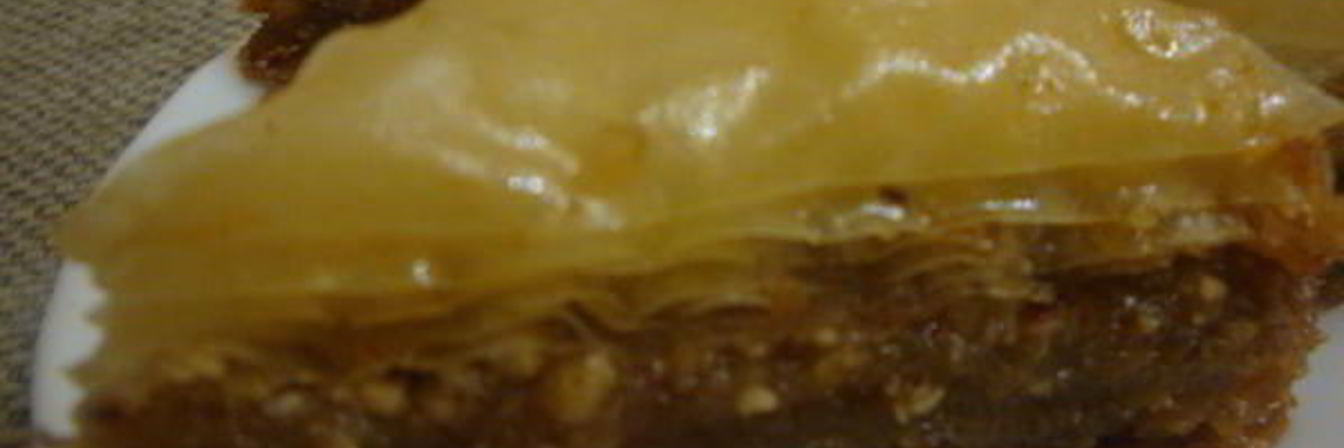 Пахлава с медом и лимонным соком