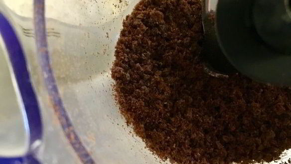 ШАГ 2. дважды малиновое печенье с персиком