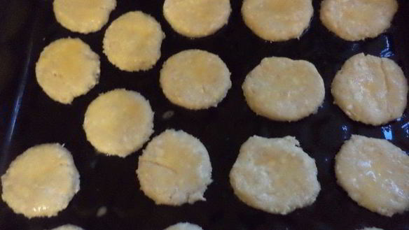 ШАГ 2. миндальное печенье с лимонными дольками