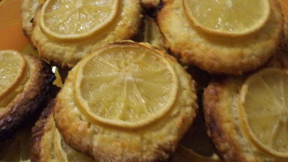 ШАГ 4. миндальное печенье с лимонными дольками