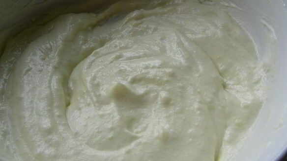 ШАГ 3. мусс из белого шоколада с инжиром и песочным печеньем