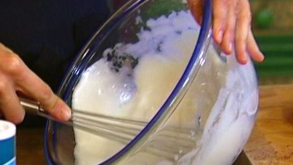 ШАГ 4. мусс из маскарпоне с какао, печеньем и миндалем