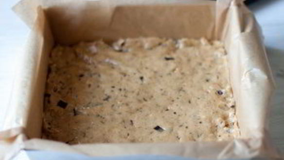 ШАГ 7. нарезное ореховое печенье с шоколадной крошкой