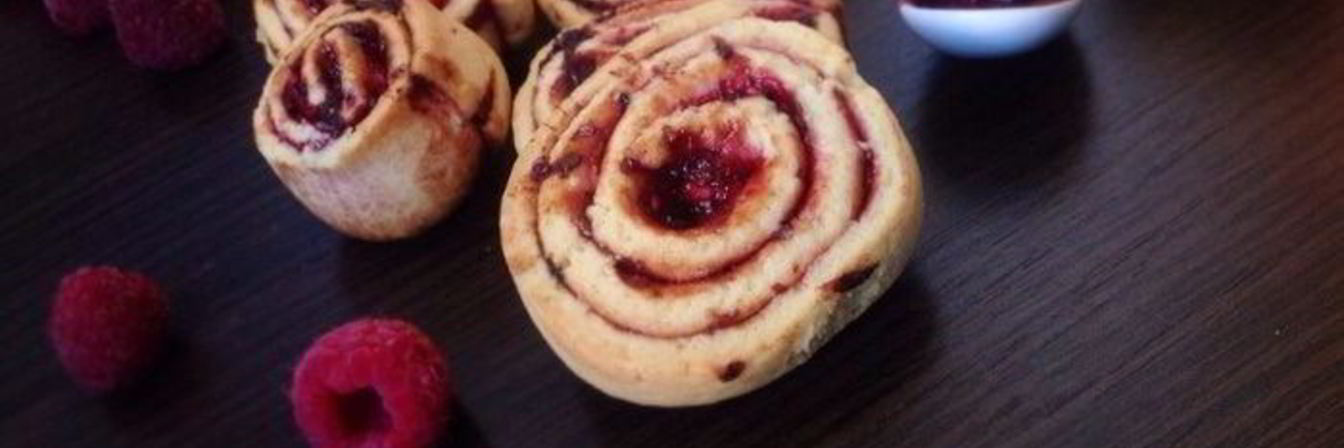 Печенье Ежевично-малиновые завитушки