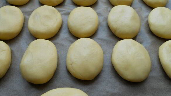 ШАГ 5. печенье персики со сгущенным молоком