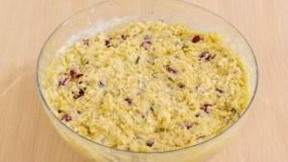 ШАГ 10. печенье творожное с вишней, миндалем и шоколадом