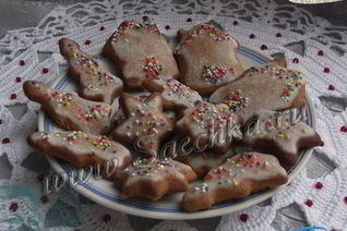 Пряничное печенье с глазурью