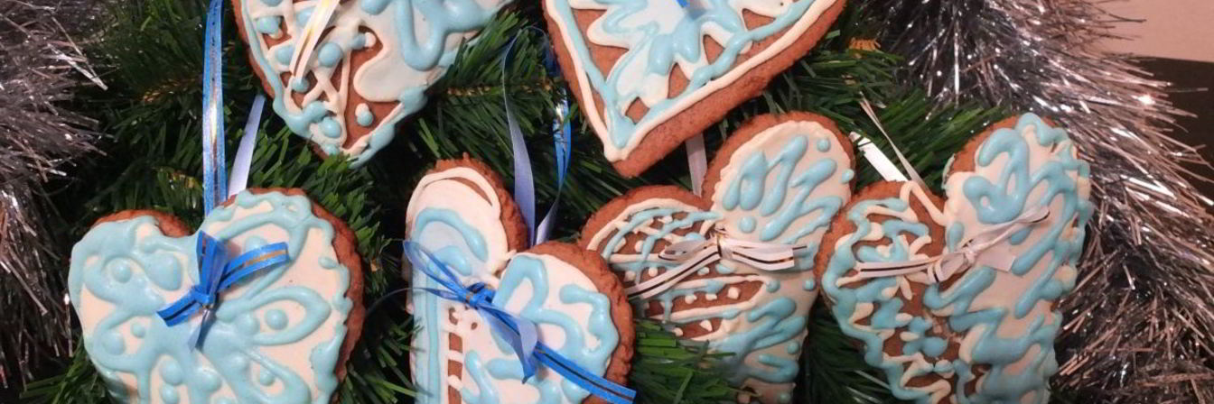 Расписное новогоднее печенье