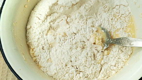 ШАГ 4. рогалики на кефире