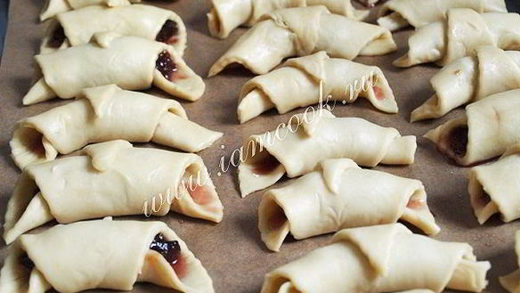 ШАГ 8. рогалики на кефире