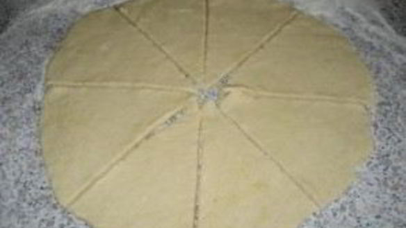 ШАГ 4. рогалики с орехами