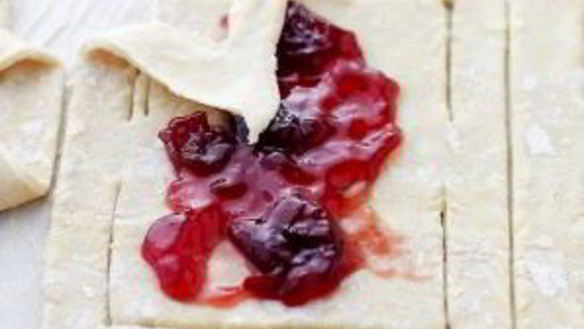 ШАГ 4. рождественское печенье из слоеного теста