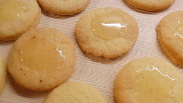 ШАГ 3. шоколад и песочное печенье