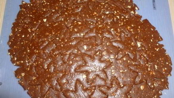 ШАГ 6. шоколадное печенье с орехами