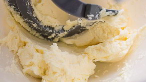 ШАГ 3. шоколадное песочное печенье с арахисом