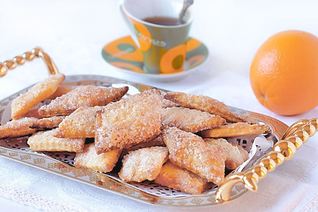 Слоеное печенье с сахаром