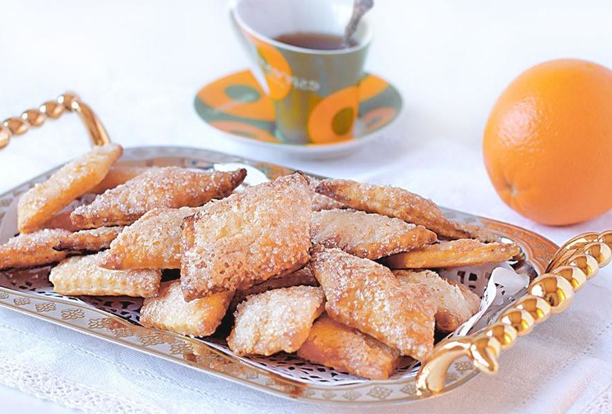 Слоеное печенье с сахаром