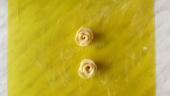 ШАГ 12. творожное печенье розочки