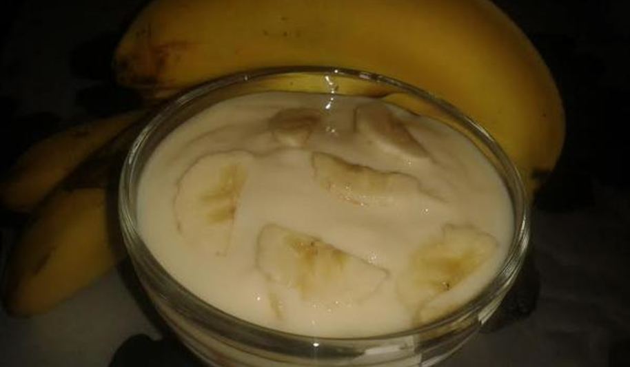 Рецепт ванильный пудинг с бананом и печеньем