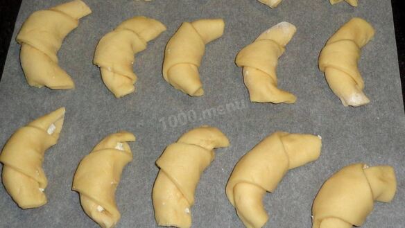 ШАГ 10. вкусные рогалики с творогом