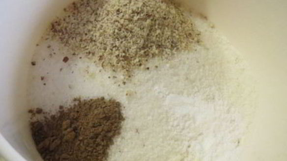 ШАГ 2. ароматный пирог с грушами