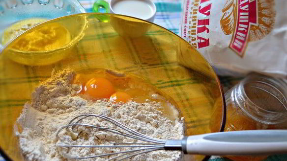 ШАГ 2. французский деревенский пирог с медом