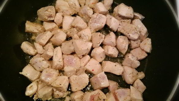 ШАГ 3. киш с курицей и брокколи