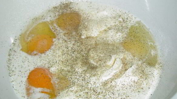 ШАГ 7. киш с помидорами черри и мясными шариками