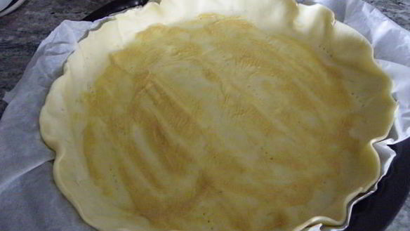 ШАГ 4. киш с тунцом