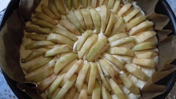 ШАГ 4. легкий яблочный пирог
