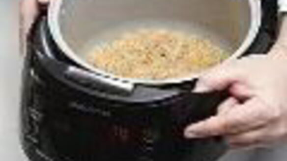 ШАГ 3. ореховый пирог в мультиварке