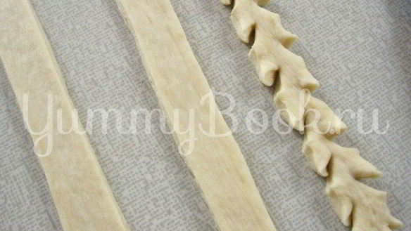 ШАГ 5. открытый пирог с капустой и сосисками