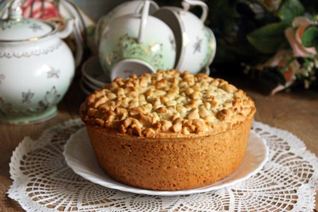 Песочный пирог с творогом и хурмой