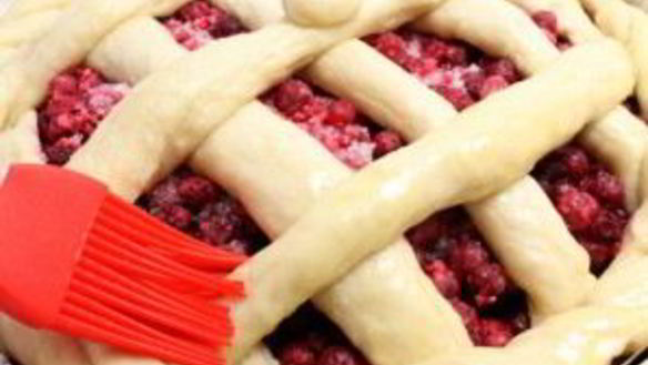 ШАГ 3. пирог дрожжевой ягодный