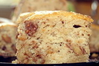 Пирог с грецкими орехами