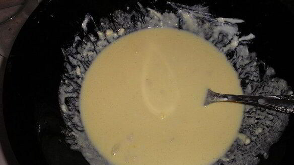 ШАГ 3. пирог с кабачками и фетой на основе из риса