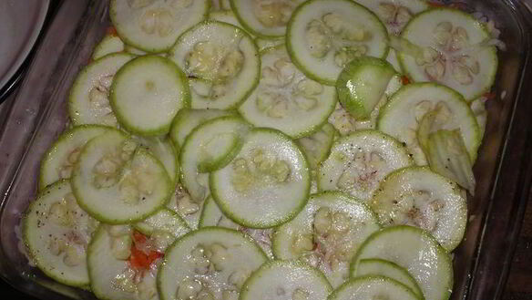 ШАГ 8. пирог с кабачками и фетой на основе из риса