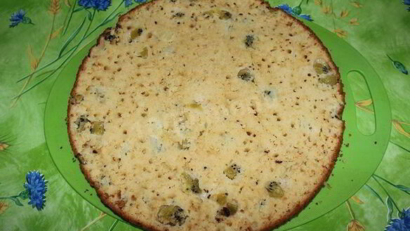 ШАГ 15. пирог с киви и клубникой