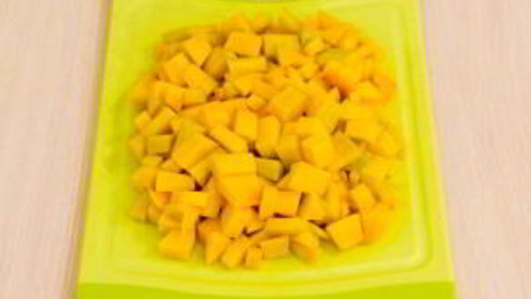 ШАГ 9. пирог с тыквой и курицей